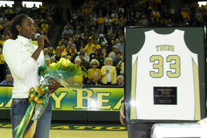 wnba.com/silverstars)