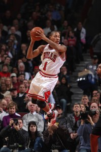 Presença garantida no duelo dos calouros, Rose pode ter a companhia do também armador George Hill