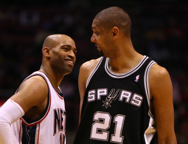 Opinião de Duncan pesou no fim das negociações para Carter defender o Spurs (Photo by Al Bello via Getty Images)