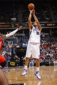 No seu único jogo com a camisa do Kings, Gooden anotou 12 pontos