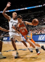 82992525DCE_SUNS_SPURS Bowen também perseguiu Nash durante alguns minutos (Fonte: yahoo.com)