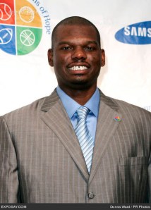 8th Annual Samsung Four Seasons of Hope Gala - Arrivals